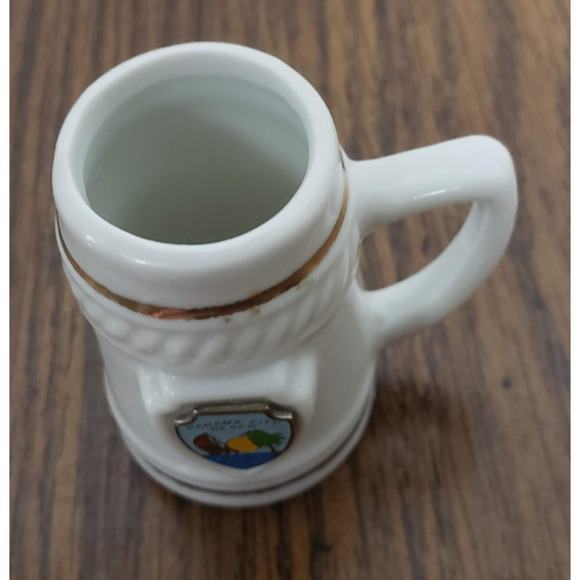Vintage Panama City Beach Ceramic Souvenir Mini Stein Toothpick Holder - Picture 5 of 10